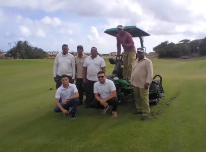 Iberostar adquire máquina de corte dos fairways